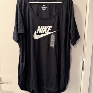 Nike Sportswear Essential T-Shirt Black 1X